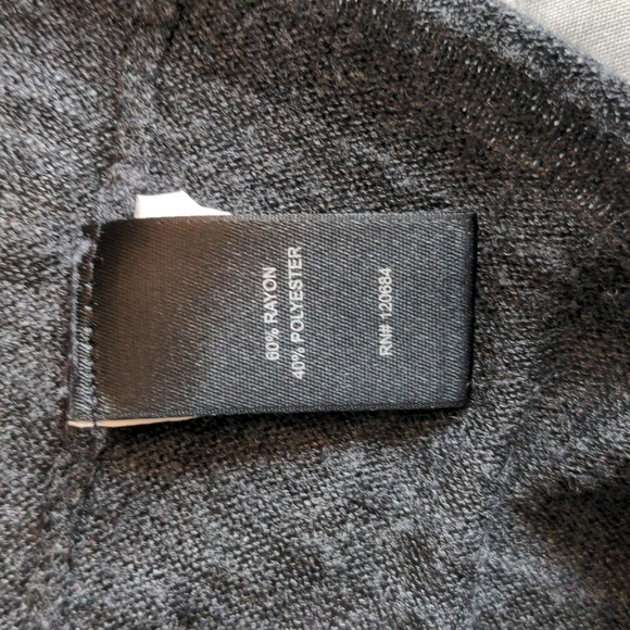 Torrid Gray Soft Split Back Tunic Knit Drape Vest Sweater Top, size 0x - Picture 7 of 8